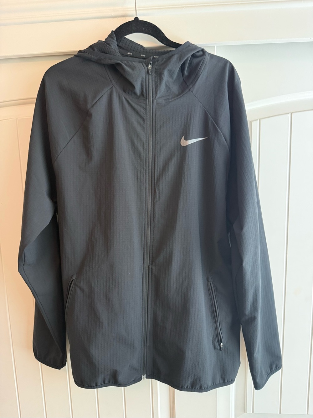 Nike Men's Black Full-Zip Hooded Performance Dri-fit Jacket